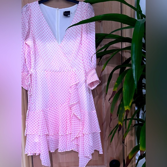 Madison Tara Dress Women's Pink and White Polka Dot Sz 8 - Picture 1 of 2